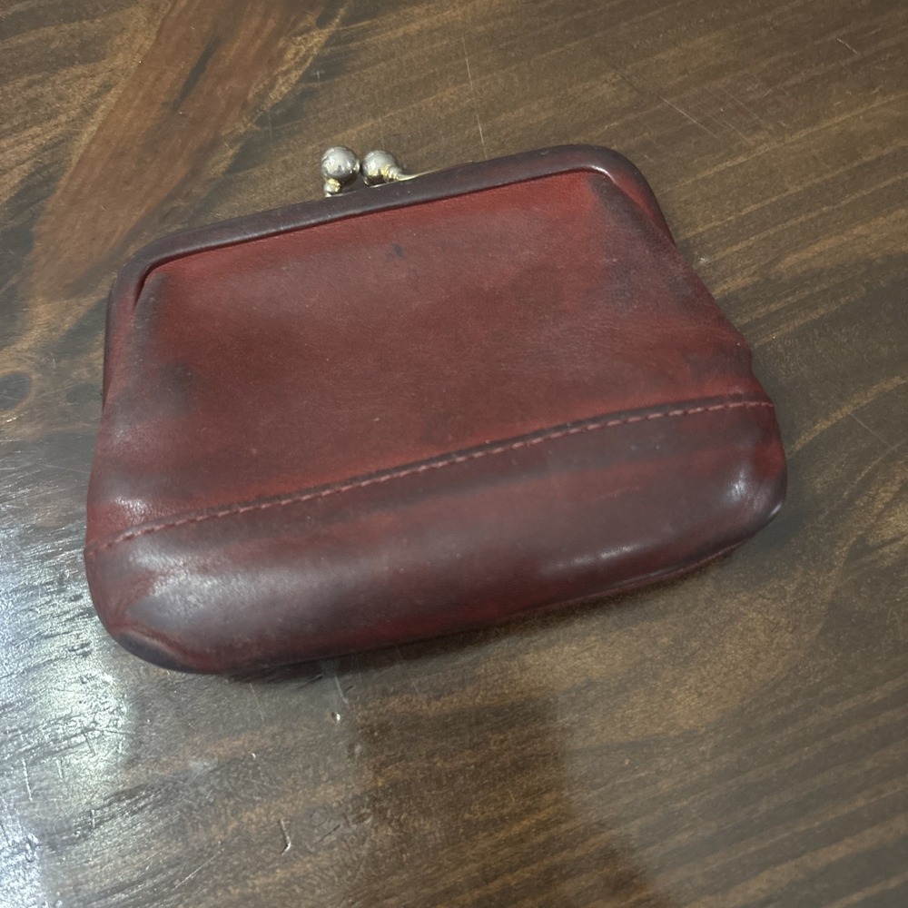 Vintage Coach Kisslock Coin Purse Red Mahogany Leather Small Change Pouch Wallet